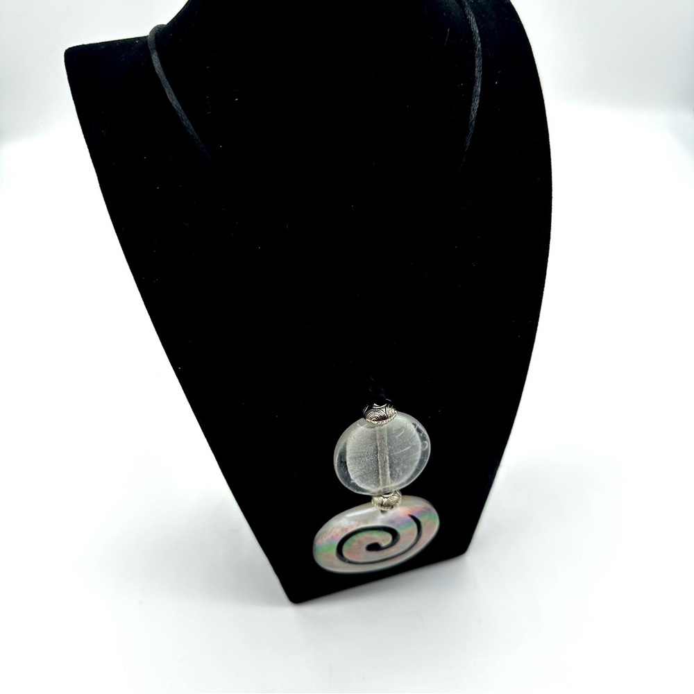 Women’s necklace